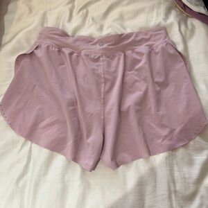 Lululemon find your pace short